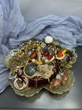 Vintage Jewelry lot Turkish bowl